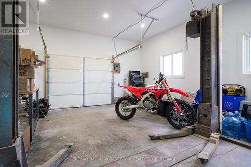 7545 County Rd 9 Road, Greater Napanee, ON - Indoor Photo Showing Garage