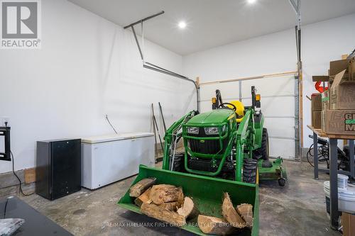 7545 County Rd 9 Road, Greater Napanee, ON - Indoor Photo Showing Other Room