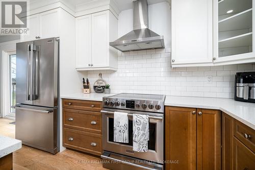 7545 County Rd 9 Road, Greater Napanee, ON - Indoor Photo Showing Kitchen