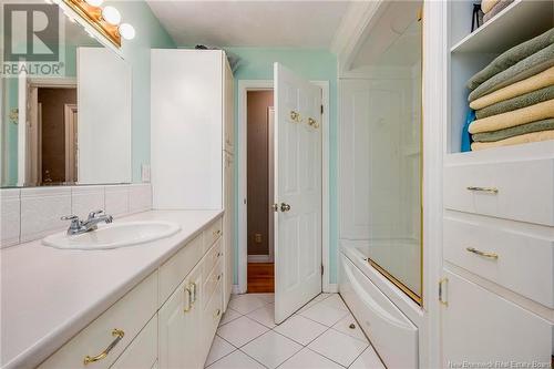 191 Stanley Drive, Sackville, NB - Indoor Photo Showing Bathroom