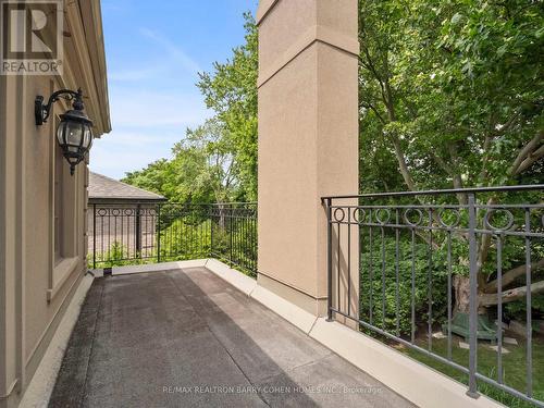 40 Munro Boulevard, Toronto, ON - Outdoor With Balcony