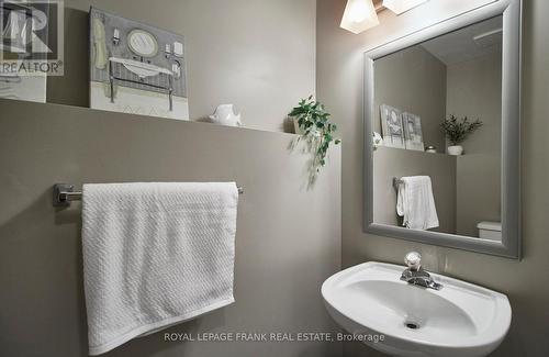 48 - 2800 Courtice Road, Clarington (Courtice), ON - Indoor Photo Showing Bathroom