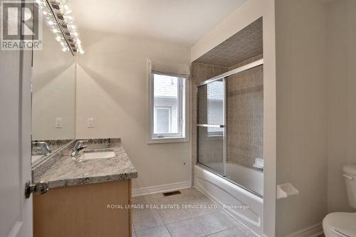 1523 Arrowhead Road, Oakville, ON - Indoor Photo Showing Bathroom