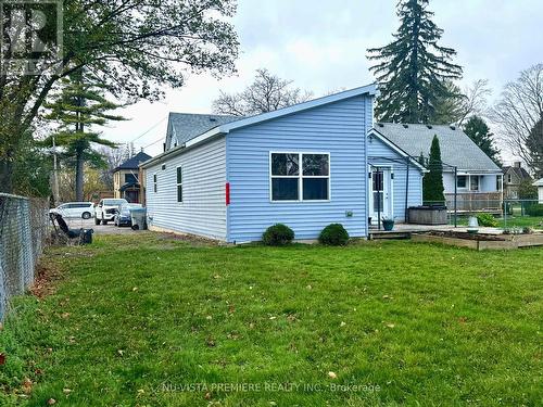 150 Main Street, North Middlesex (Parkhill), ON - Outdoor With Deck Patio Veranda