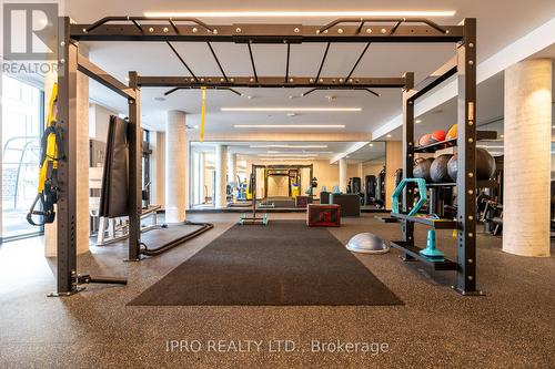 220 - 2020 Bathurst Street, Toronto, ON - Indoor Photo Showing Gym Room