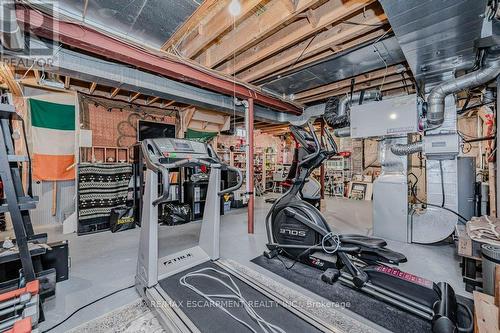 633 Amelia Crescent, Burlington, ON - Indoor Photo Showing Basement