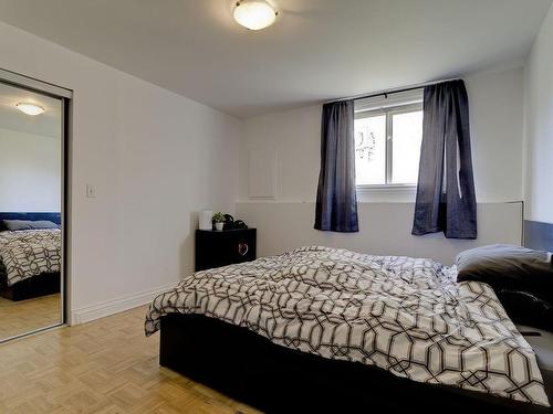 Bedroom - 6904 Rue Marie-Guyart, Montréal (Lasalle), QC - Indoor Photo Showing Bedroom