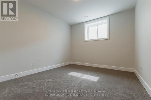 159 Renaissance Drive, St. Thomas, ON - Indoor Photo Showing Other Room