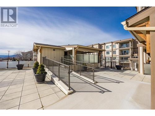 3090 Burtch Road Unit# 216, Kelowna, BC - Outdoor