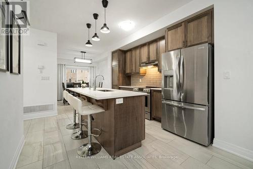 36 Briar Court, Halton Hills, ON - Indoor Photo Showing Kitchen With Stainless Steel Kitchen With Upgraded Kitchen