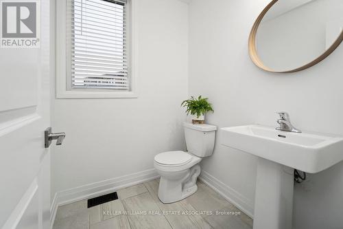 36 Briar Court, Halton Hills, ON - Indoor Photo Showing Bathroom