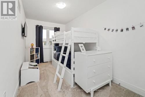 36 Briar Court, Halton Hills, ON - Indoor Photo Showing Bedroom