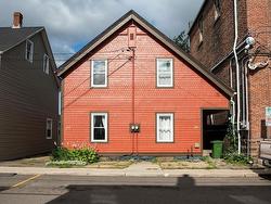 27/29 Dorchester Street  Charlottetown, PE C1A 1C5