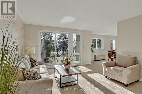 116A - 1099 Clonsilla Avenue, Peterborough (Monaghan), ON - Indoor Photo Showing Living Room