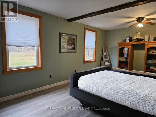 292 Salmon Point Road, Prince Edward County (Athol), ON - Indoor Photo Showing Bedroom