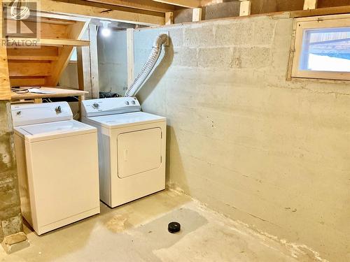 226 Kimberley  N Avenue, Greenwood, BC - Indoor Photo Showing Laundry Room