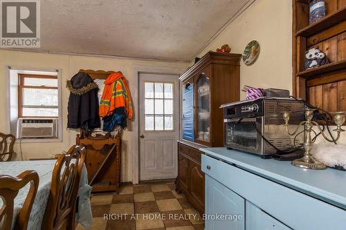 297 Power Road, Tyendinaga, ON - Indoor Photo Showing Dining Room