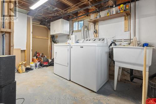 1248 Southdale Road E, London, ON - Indoor Photo Showing Laundry Room