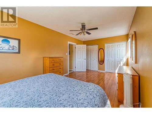 1967 Abbott Street, Kelowna, BC - Indoor Photo Showing Bedroom