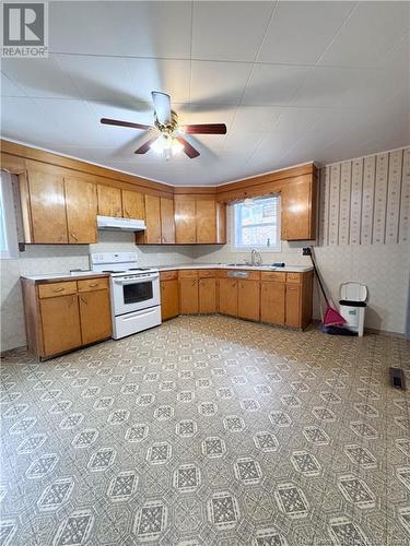 552 Montgomery Street, Dalhousie, NB - Indoor Photo Showing Kitchen With Double Sink