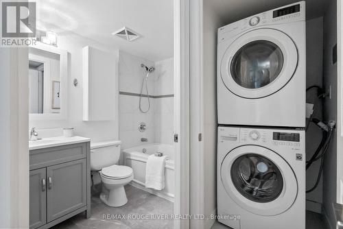 1816 - 31 Bales Avenue, Toronto (Willowdale East), ON - Indoor Photo Showing Laundry Room