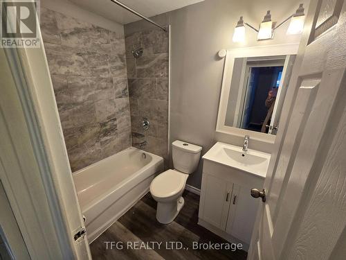 4 - 80 William Street W, Oshawa (O'Neill), ON - Indoor Photo Showing Bathroom