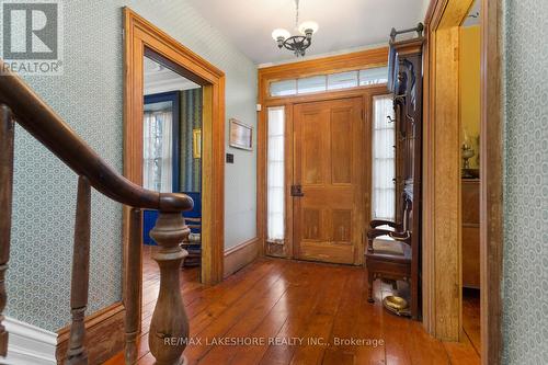 2247 Van Luven Road, Hamilton Township, ON - Indoor Photo Showing Living Room With Fireplace