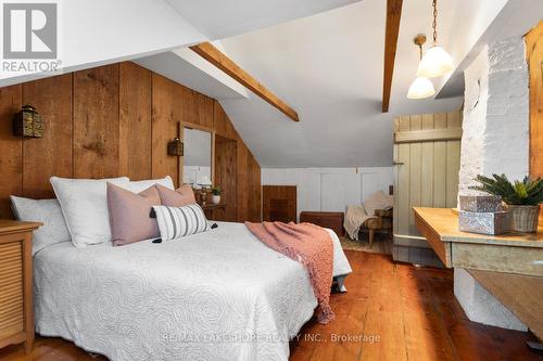 2247 Van Luven Road, Hamilton Township, ON - Indoor Photo Showing Bedroom