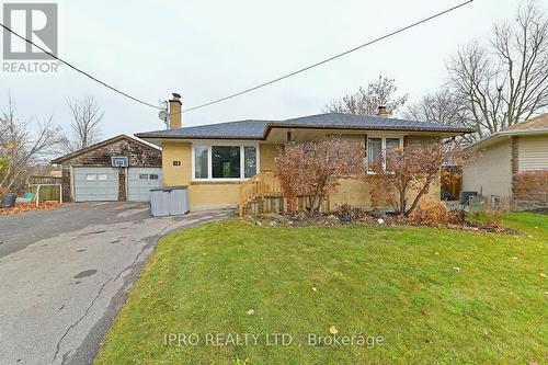 12 Mackenzie Drive, Halton Hills, ON - Outdoor