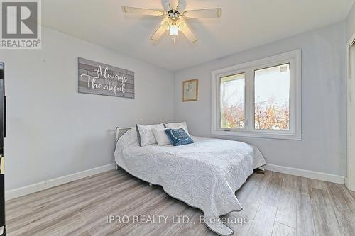 12 Mackenzie Drive, Halton Hills, ON - Indoor Photo Showing Bedroom