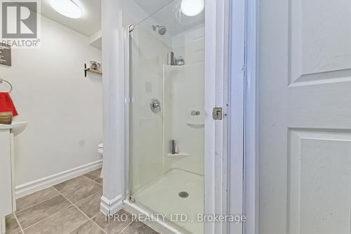 12 Mackenzie Drive, Halton Hills, ON - Indoor Photo Showing Bathroom