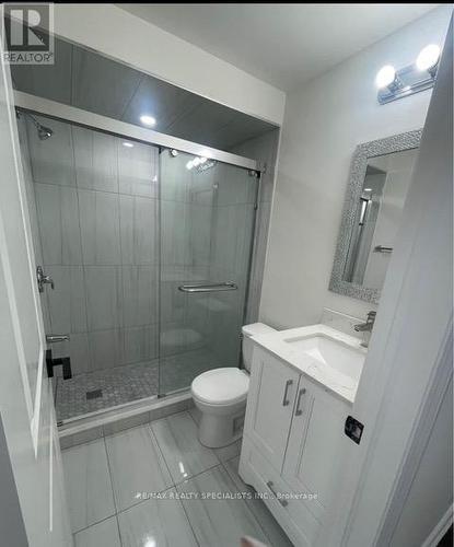 54 Berkwood Hollow Crescent, Brampton, ON - Indoor Photo Showing Bathroom