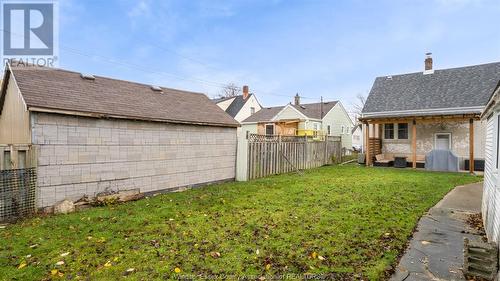 2367 Meighen Road, Windsor, ON - Outdoor With Deck Patio Veranda