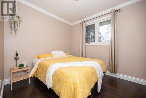 38 Sunset Crescent, Petawawa (520 - Petawawa), ON - Indoor Photo Showing Bedroom