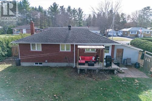 38 Sunset Crescent, Petawawa (520 - Petawawa), ON - Outdoor