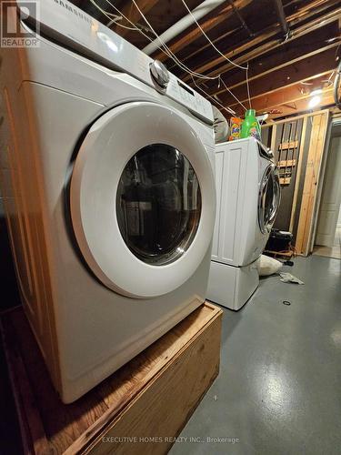 144 Elm Street, Port Colborne, ON - Indoor Photo Showing Laundry Room