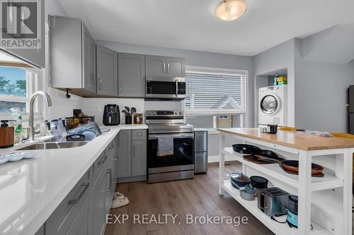 27 Lasalle Street, Welland, ON - Indoor Photo Showing Kitchen With Double Sink