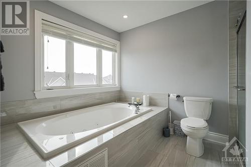 11 Leblanc Street, Carleton Place (909 - Carleton Place), ON - Indoor Photo Showing Bathroom