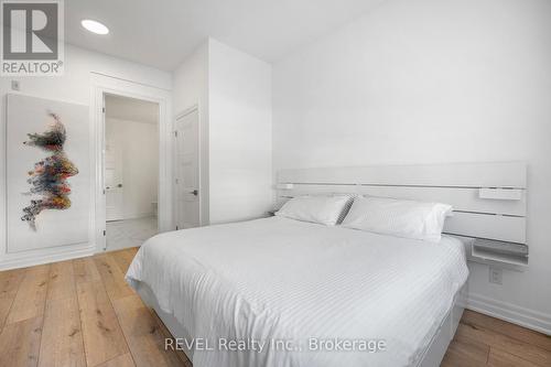 1 - 99 South Drive, St. Catharines (457 - Old Glenridge), ON - Indoor Photo Showing Bedroom