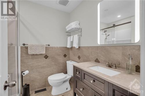 8 Randall James Drive, Stittsville, ON - Indoor Photo Showing Bathroom