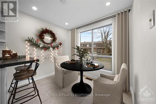 111 Beachview Private, Ottawa, ON - Indoor Photo Showing Dining Room