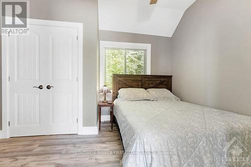 158 Leslie Drive, Lanark, ON - Indoor Photo Showing Bedroom