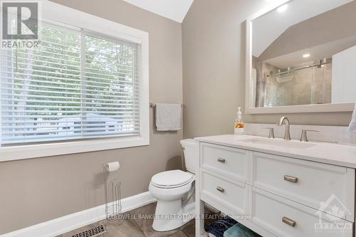 158 Leslie Drive, Lanark, ON - Indoor Photo Showing Bathroom