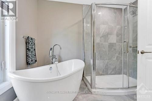 158 Leslie Drive, Lanark, ON - Indoor Photo Showing Bathroom