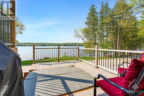 158 Leslie Drive, Lanark, ON - Outdoor With Balcony With Exterior