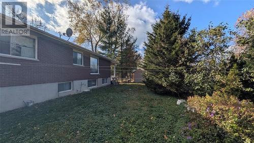 6811 Eton Court, Plympton-Wyoming, ON - Outdoor