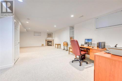 605 Rowellas Way, Sarnia, ON - Indoor Photo Showing Office