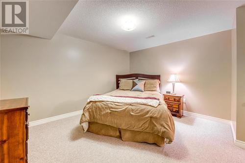 605 Rowellas Way, Sarnia, ON - Indoor Photo Showing Bedroom