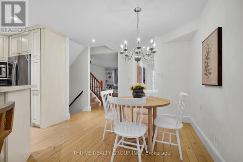 22 Westridge Court, London, ON - Indoor Photo Showing Dining Room