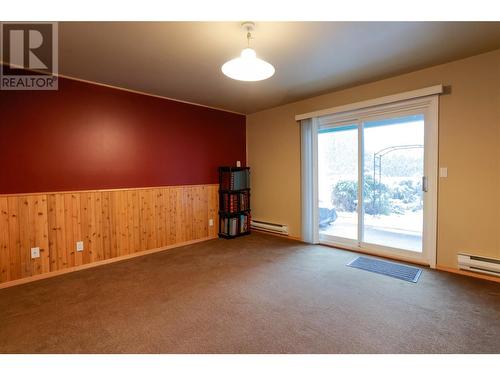 516 7Th Street, Kaslo, BC - Indoor Photo Showing Other Room